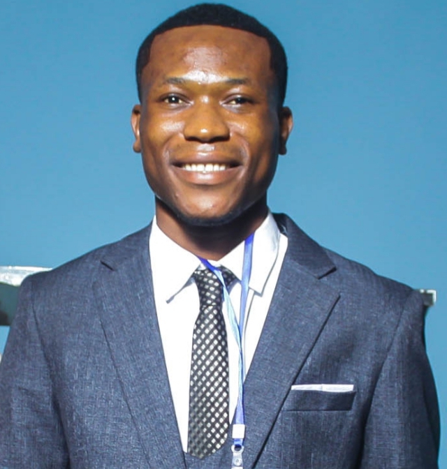  Pr Fernando Nzuzi Mbambis